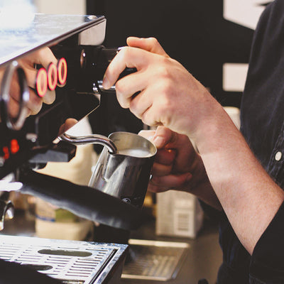 Barista Course • Introduction to Latte Art
